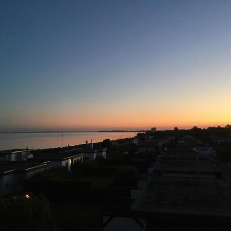 Traumhaftes Strand-Apartment Mit Meerblick Staberdorf ภายนอก รูปภาพ